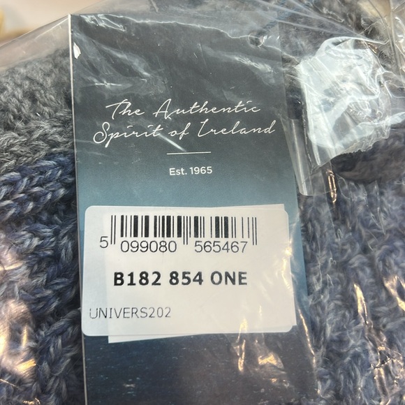 Aran Woolen Mills Killala Intarsia Merino Blanket 854 NEW - Picture 4 of 4